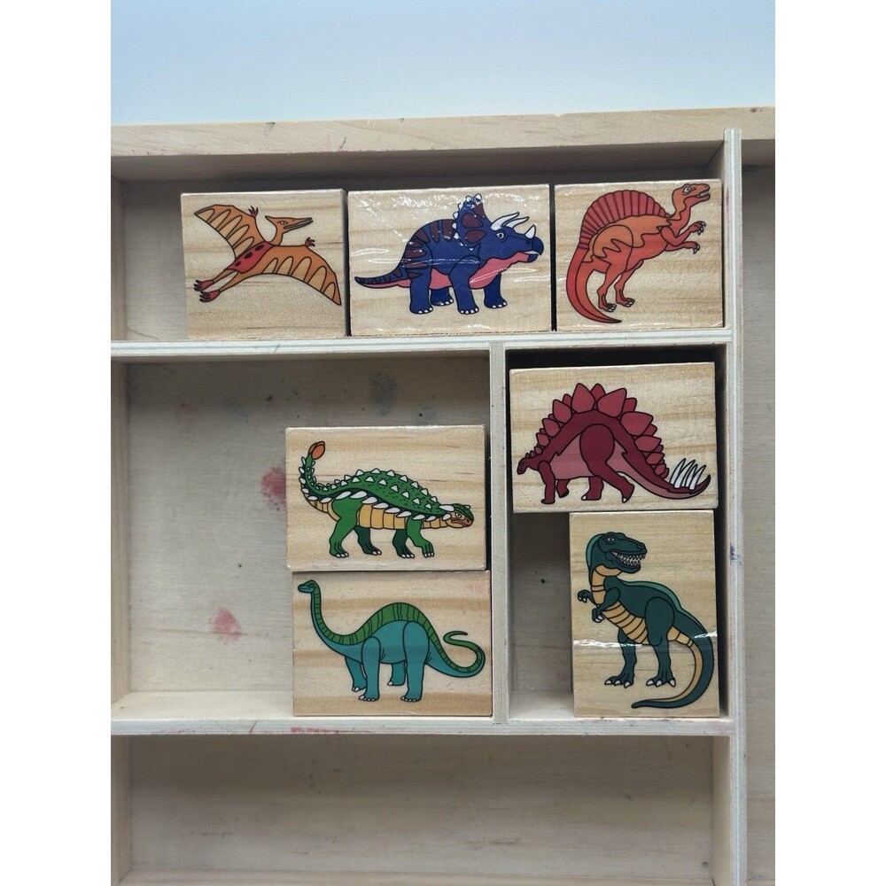 Melissa & Doug Wooden Dinosaur Stamp Set 7 Pieces w/ Box – Very Good Condition